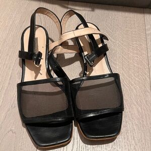 About Arianne Everyday Black Mesh Strap Sandals Size 39